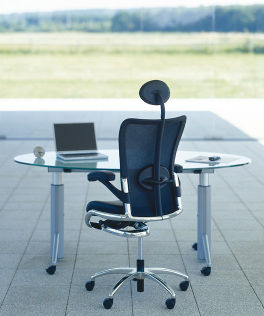 Fauteuil de direction contemporain - SKYE - König Neurath - en cuir / en tissu / avec repose-tête