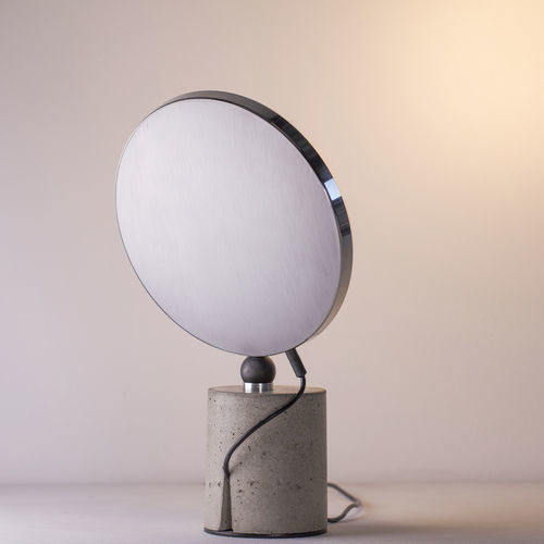 Lampe de table - AVVENI - Sattler GmbH - de sol / en aluminium / en béton