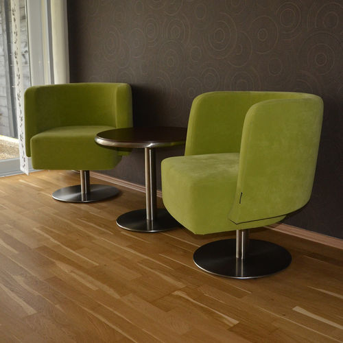 Fauteuil contemporain - ROXET  - KODRETA furniture, s.r.o. - en tissu / en cuir / en tôle