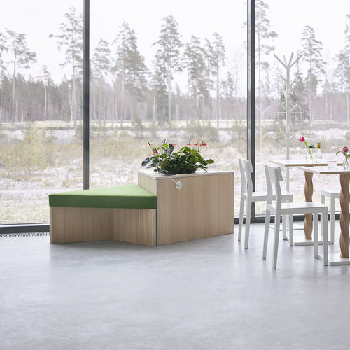 Table contemporaine - ELEMENTS - A 2 designers - en chêne / en contreplaqué / avec piètement en chêne