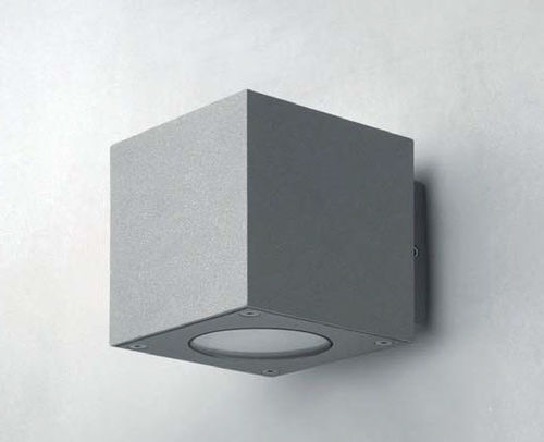 Applique murale contemporaine - CUBOX - Forma Lighting Italia Srl - d'extérieur / pour balisage / en fonte d'aluminium