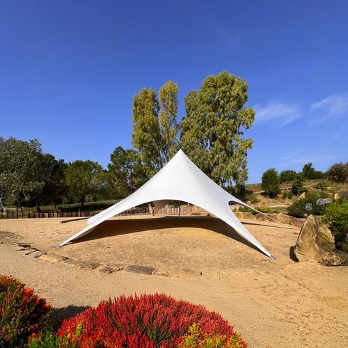 Structure tendue en voile - CARPA STAR - Tecnodimension Hinchable S.L. - pour abri / avec membrane en polyester / pour le secteur événementiel