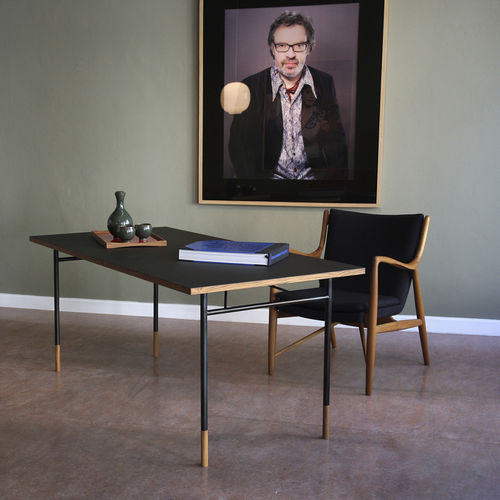 Bureau design scandinave - NYHAVN - House of Finn Juhl – Onecollection - en chêne / en noyer / en teck
