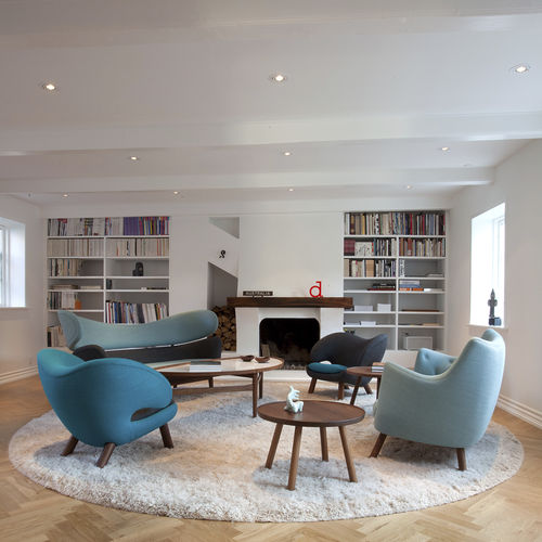 Table d'appoint design scandinave - PELICAN - House of Finn Juhl – Onecollection - en bois / ronde / résidentielle
