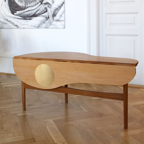Table basse design scandinave - BUTTERFLY - House of Finn Juhl – Onecollection - en teck / en pin / en laiton
