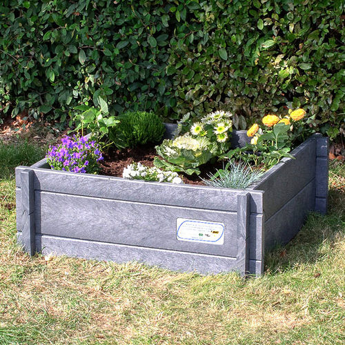 Jardinière en plastique recyclé - UBICUITY® - PLAS ECO - carrée / contemporaine / pour espace public