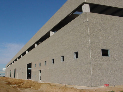 Mur-rideau en panneaux - Pujol - en béton préfabriqué