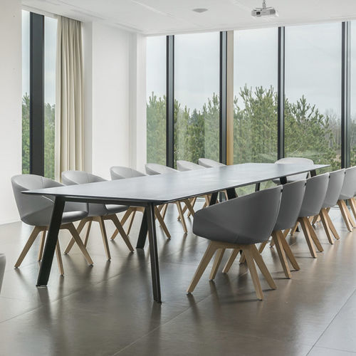 Table de réunion contemporaine - Simplic - Balma - en placage de bois / en mélaminé / avec piètement en métal