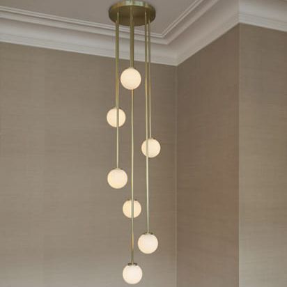 Lustre contemporain - MEZZO CLUSTER - cto lighting - en verre opalescent / en laiton / à LED