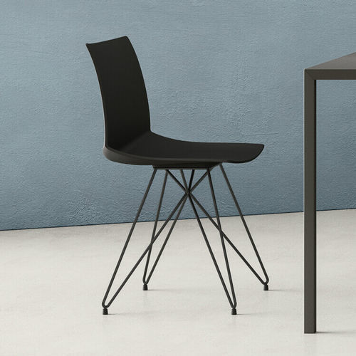 Chaise contemporaine - KANVAS - ZALF spa - d'intérieur / en technopolymère / avec piètement en métal peint