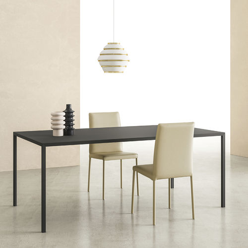 Chaise contemporaine - THIN / MAIN - ZALF spa - d'intérieur / en cuir / avec piètement en cuir