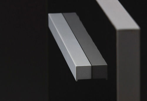 Poignée de meuble en aluminium - 0060 STEP - VIEFE