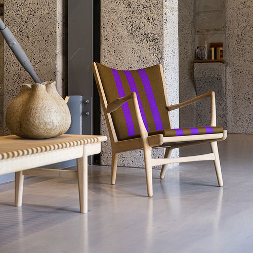 Fauteuil contemporain - pp16 - PP MØBLER - en tissu / en chêne / avec dossier haut