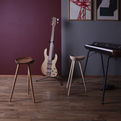 Tabouret contemporain - pp12 - PP MØBLER - en chêne / en frêne / en hêtre