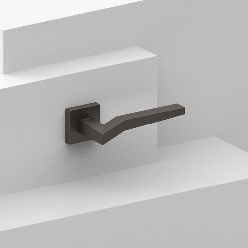Poignée pour porte - Genova - FROSIO BORTOLO SRL  - en laiton / contemporaine / résidentielle