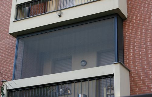 Volet roulant - Resstende - en aluminium / pour fenêtre / avec moustiquaire
