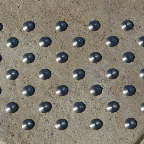 Clou podotactile en inox - CITYNOX