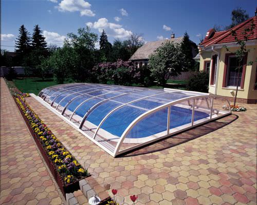 Abri de piscine bas - STAR – STAR PLUS - Aquacomet Kft. - coulissant / en polycarbonate / motorisé