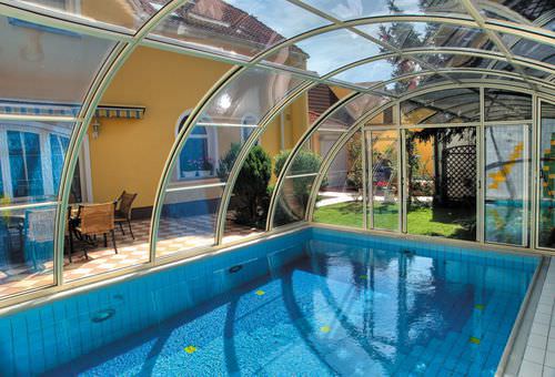 Abri de piscine haut - CREATIVE - Aquacomet Kft. - adossé / coulissant / en acier inoxydable