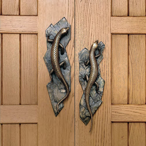Poignée de tirage de porte - LIZARD : ENTRY WAY - Martin Pierce - en bronze / contemporaine