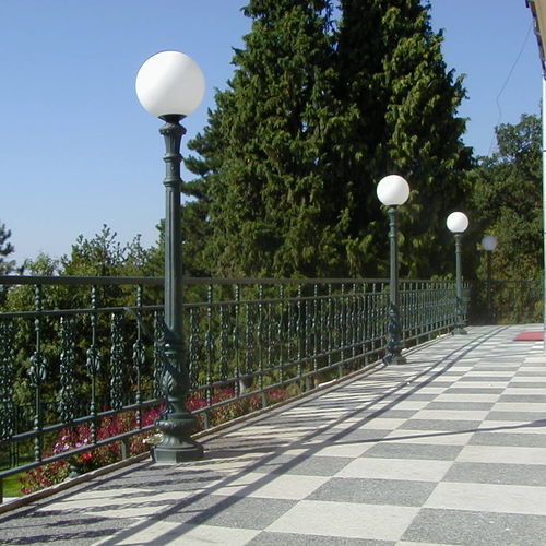Lampadaire urbain - A-1b - KRONEMAG MILLENIUM srl - de jardin / classique / en fonte
