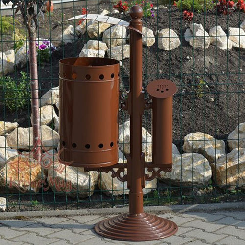 Poubelle publique - URBAN 1.CST - KRONEMAG MILLENIUM srl - sur pied / en fonte / avec cendrier intégré