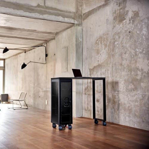 Table mange-debout contemporaine - HIGHTABLE_BY JANUA - bordbar design GmbH - en chêne / avec piètement en aluminium anodisé / rectangulaire