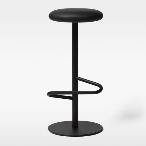 Tabouret de bar contemporain - ODETTE - Massproductions - avec piètement en acier à revêtement par poudre / tapissé / pour restaurant