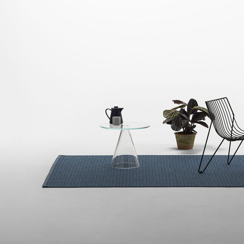Table d'appoint contemporaine - SANDER - Massproductions - en verre / ronde / résidentielle