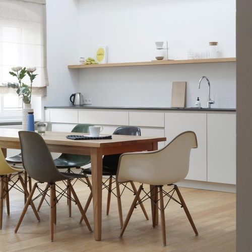 Cuisine contemporaine - EK - MYKILOS - en bois / de taille moyenne / sans poignée