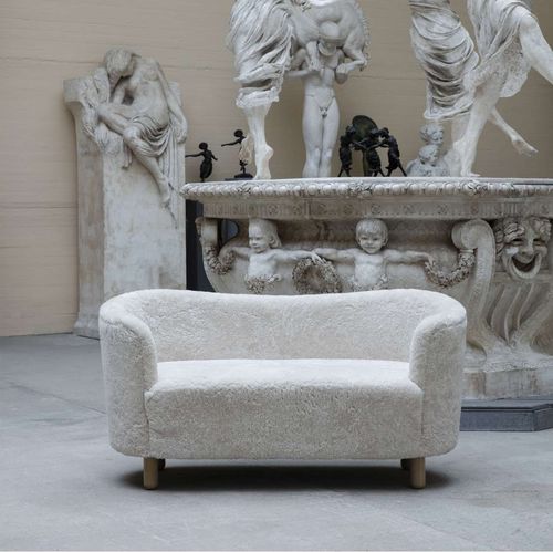 Canapé design scandinave - MINGLE - by Lassen - en tissu / en peau de mouton / gris