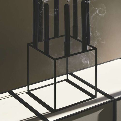 Bougeoir en métal - KUBUS 8 - by Lassen
