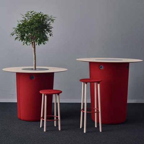 Table contemporaine - ON POINT - OFFECCT - en bois / ronde / avec jardinière