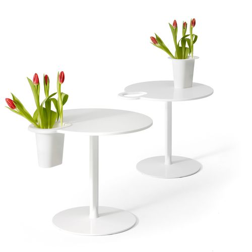 Table contemporaine - GRIP - OFFECCT - en Corian® / ronde / professionnelle
