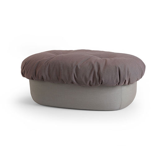 Ottoman contemporain - SOUFFLÉ - OFFECCT - en tissu / en cuir / en bois
