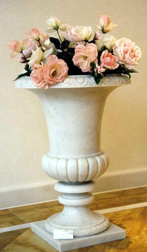 Vase classique - MEDICI - Leonardo Caminetti GmbH - en pierre calcaire / en marbre