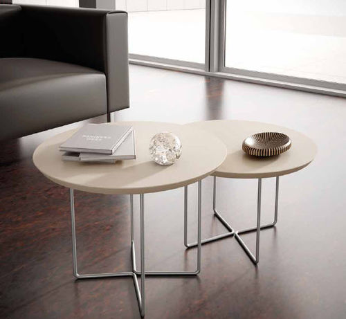 Table gigogne contemporaine - ZANAMM - Vettas Mobiliario - en bois / ronde / résidentielle