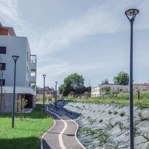 Lampadaire urbain - TOTEM - RESISTEX - contemporain / en aluminium / en PMMA