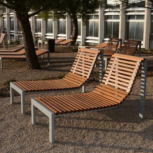 Bain de soleil contemporain - CINÉO  - univers & cité | mobilier urbain - en bois / en acier / pour espace public