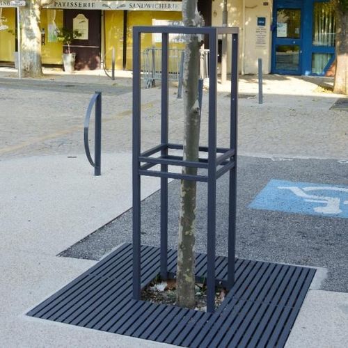 Corset d'arbre en acier - TIBY & VISION - univers & cité | mobilier urbain