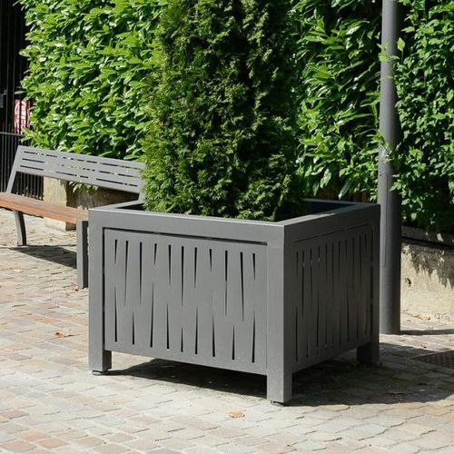 Jardinière en acier - EVOLUTION - univers & cité | mobilier urbain - en acier thermolaqué / carrée / ronde