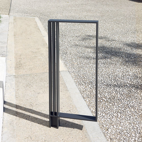 Appui-vélo au sol - ARLO - univers & cité | mobilier urbain - pour espace public / en acier thermolaqué / en acier zingué