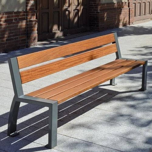 Banc public contemporain - CL&Eacute;O - univers & cité | mobilier urbain - en métal / en bois / avec dossier