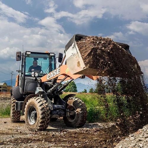 Chargeuse à roues - 121F - Case Construction - diesel / pour chantier