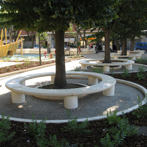 Banc public contemporain - LUNA BLU - VASART URBAN DESIGN - en béton / sans dossier / sans accoudoirs