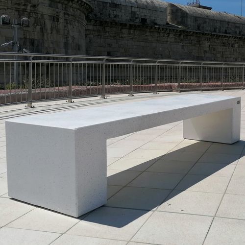 Banc public contemporain - STATION - VASART URBAN DESIGN - en bois / en béton / en acier inoxydable