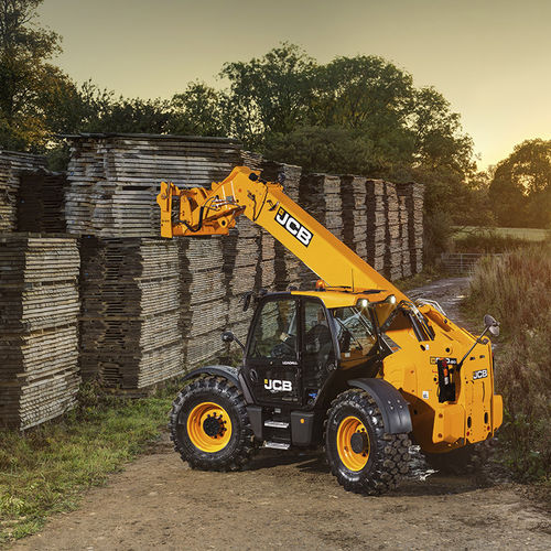 Chariot télescopique pour chantier - 560-80 - JCB Deutschland GmbH - Tier 4 / de levage / de chargement