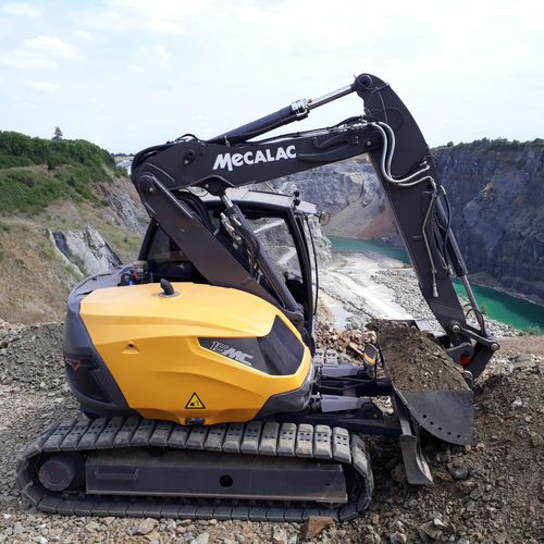 Pelle midi - 15MC - MECALAC Baumaschinen GmbH - sur chenilles / compacte / pivotante