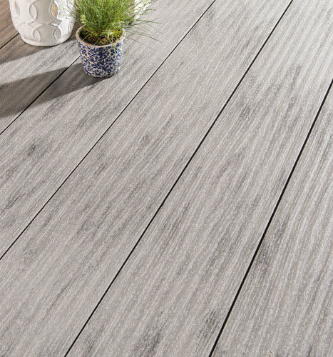Lame de terrasse en bois composite - SELECT NATURLINE - NATURinFORM GmbH - aspect bois / professionnelle / écolabel PEFC