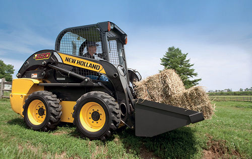 Chargeuse compacte à 4 roues directrices - L220 - New Holland Construction